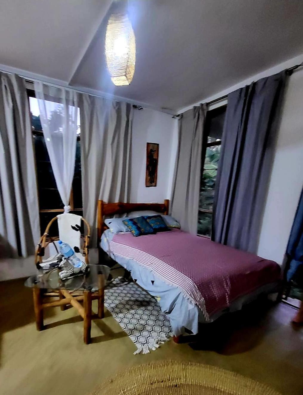 Holiday Cottage By The River, ארושה מראה חיצוני תמונה